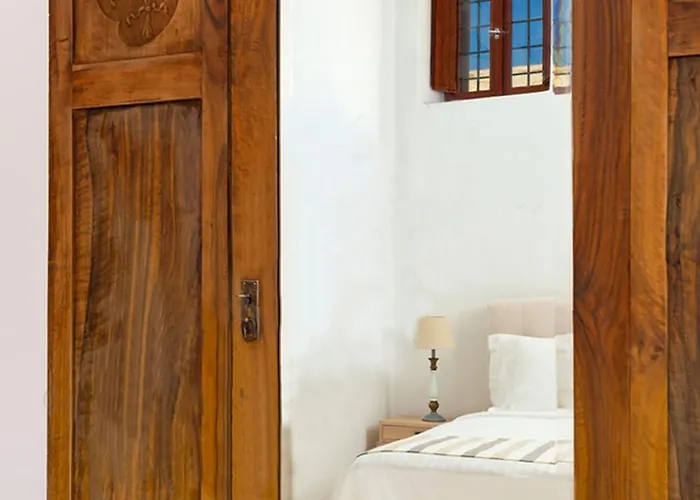 Aenaon Estate 1896 By K&k Pyrgos Kallistis