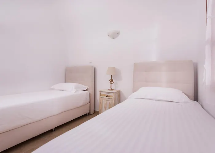 Aenaon Estate 1896 By K&k Pýrgos