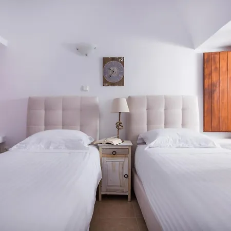 Aenaon Estate 1896 By K&k Aparthotel