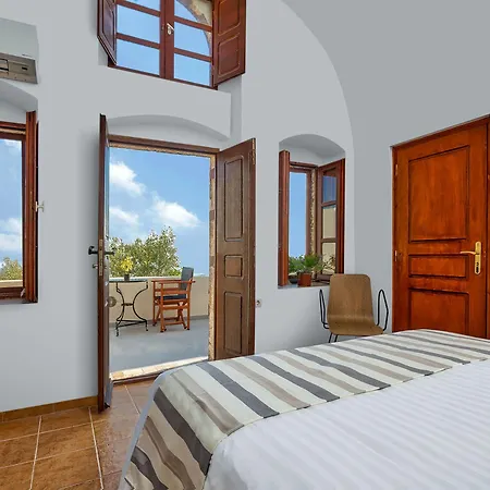 Aenaon Estate 1896 By K&k 3*